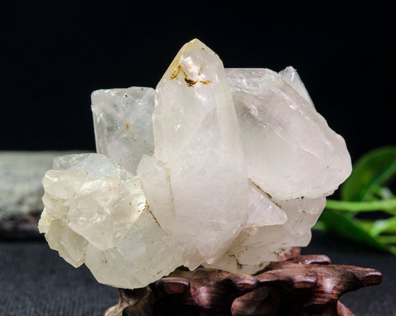 High Quality Natural Abundance Crystal Cluster/clear Himalayan Family Quartz Crystal Cluster/crystal Décor/special Gift-  325g #2388