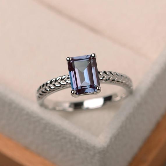 Alexandrite Solitaire Ring, Silver Wedding Ring, Emerald Cut,color Changing Gemstone, June Birthstone