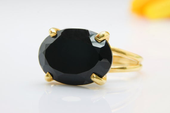 Black Onyx Ring · Prong Setting Ring · Gold Cocktail Ring · Black Ring · Gemstone Ring · Wide Ring · Oval Cocktail Ring · Handmade Ring