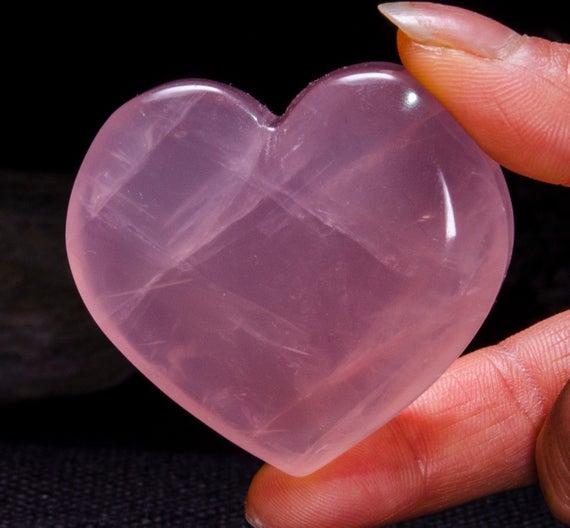 Best Clear Hand Carved Pink Quartz Polished Heart Shaped/rose Quartz Love Stone/pink Heart/rose Quartz Heart/jewelry/special Gift/#4403