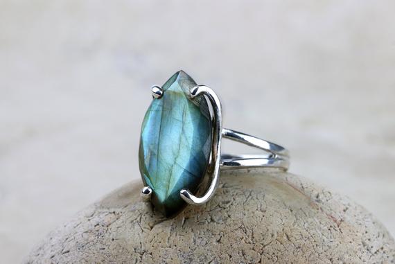 Silver Labradorite Ring · Silver Ring · Marquise Ring · Gemstone Ring · Semiprecious Ring · Statement Ring · Prong Ring