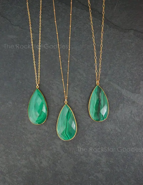 Gold Malachite Necklace / Malachite / Malachite Pendant / Malachite Jewelry / Green Malachite Pendant
