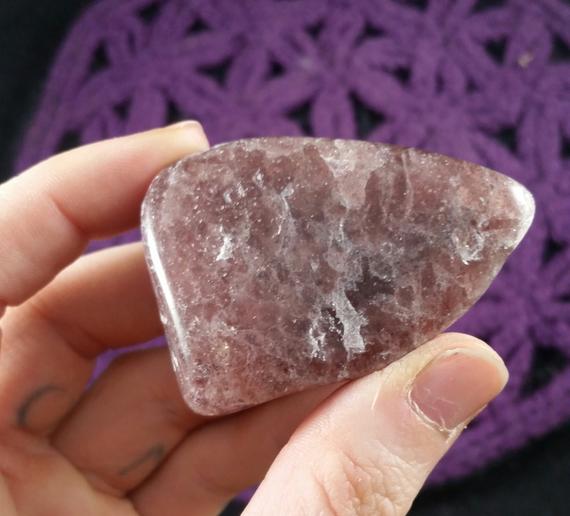 Large Tanzberry Cherry Quartz Tumbled Stone New Find Natural Lithium Muscovite Lepidolite Pink Crystal Gallet Palmstone