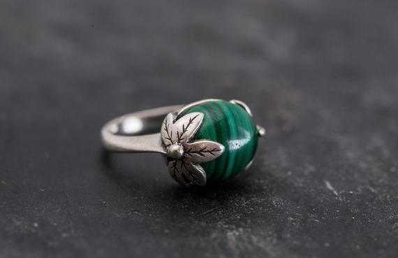Green Leaf Ring, Malachite Ring, Vintage Rings, Natural Malachite, Unique Design, Green Ring, Solid Silver Ring, Real Malachite, Malachite