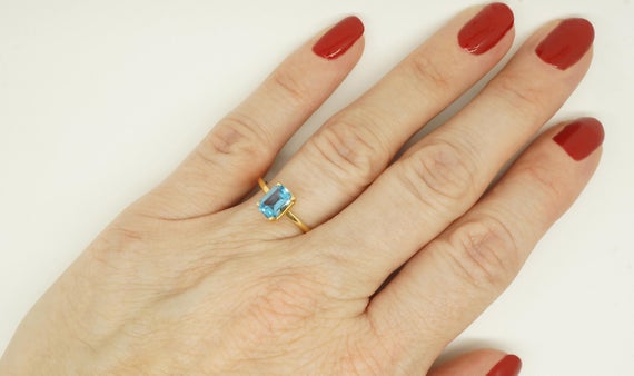 Unique Blue Topaz Ring-gold Ring-minimalist Engagement Ring-natural Blue Topaz Ring-sky Blue Topaz Ring-birthstone Ring-minimalist Ring