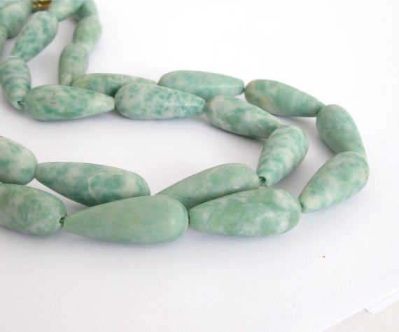25mm Tree Agate Beads, Matte Finish 25mm Green Teardrop Beads, Green And White  Gemstone Beads, 25mm Teardrop Beads, Aga232