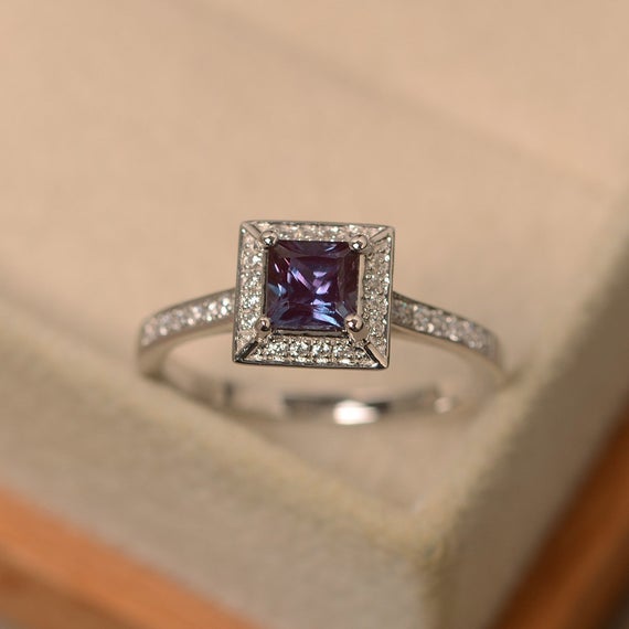 Lab Alexandrite Ring, Engagement Ring,princess Cut Gemstone, Sterling Silver Ring