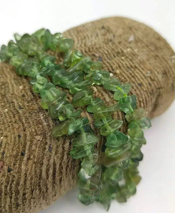 Rare Green Apatite Nugget Beads 3 - 6 Mm Freeform Natural Apatite Chip Beads / Rustic Apatite Beads /nugget Beads /apatite Gemstone 8 Beads