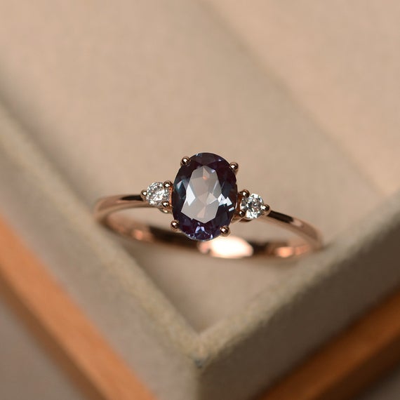 Lab Alexandrite Ring,oval Cut,rose Gold Rings,alexandrite Engagement Ring,color Changing Stone