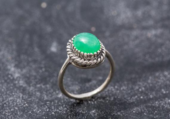 Chrysoprase Ring, Natural Chrysoprase, Vintage Ring, Green Oval Ring, May Birthstone, Antique Ring Style, Unique Ring, Solid Silver Ring