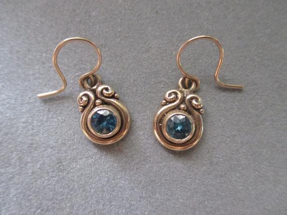 14kt Solid Gold Blue Zircon Swirl Earrings
