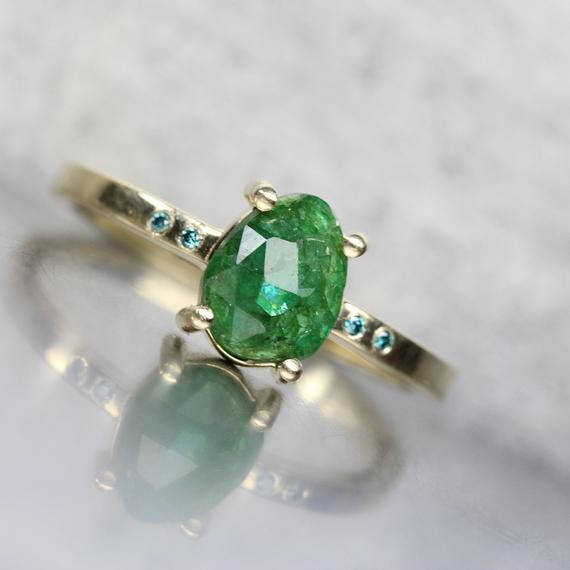 Delicate Rose Cut Green Emerald Blue Diamond Engagement Ring 14k Yellow Gold Modern Minimalist 4 Prong Band May Birthstone - Estrella Verde