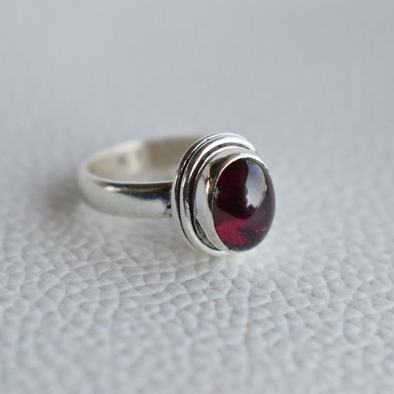 Natural Garnet Ring-handmade Silver Ring-925 Sterling Silver Ring-oval Garnet Designer Ring-gift For Her-promise Ring-red Stone Ring