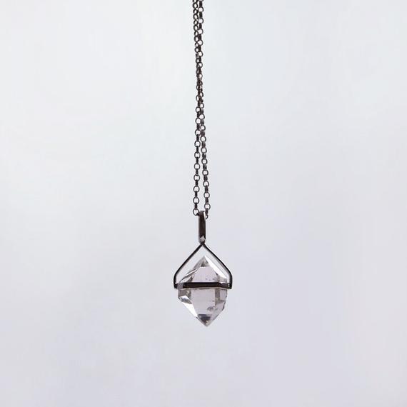 Herkimer Diamond Necklace / Quartz Crystal Necklace / Raw Quartz Necklace / Gemstone Necklace / Talisman Necklace / Geometric Jewelry /luca