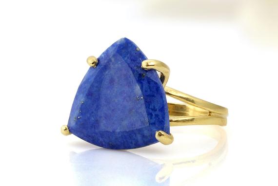 Lapis Lazuli Ring · Gold Cocktail Ring · Vintage Ring · September Ring · Gold Lapis Ring · Birthstone Ring · Trillion Cut Ring