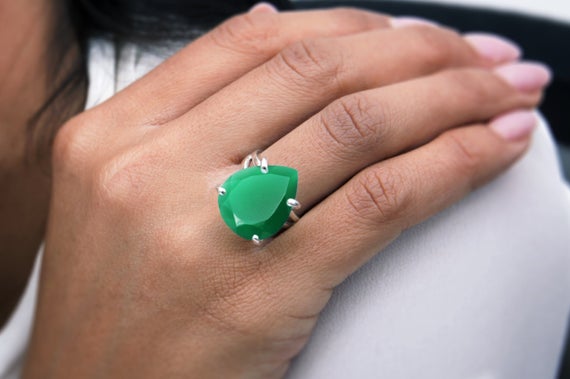 925 Silver Ring · Green Onyx Ring · Teardrop Ring · Friendship Ring · Emerald Green Ring · Gemstone Ring · Pear Drop Ring