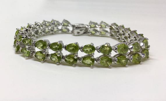 925 Silver Natural Peridot Bracelet, Appraised 2,715 Cad