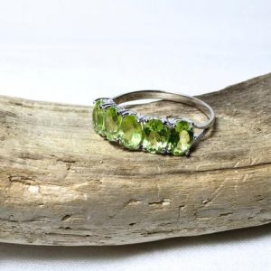 Shop Peridot Rings! 10k White Gold Natural Peridot (2.6 ct) Ring, Appraised 1,300 CAD | Natural genuine Peridot rings, simple unique handcrafted gemstone rings. #rings #jewelry #shopping #gift #handmade #fashion #style #affiliate #ad