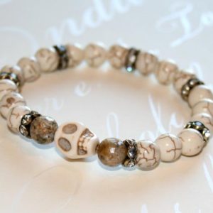Shop Magnesite Jewelry! Skull Bracelet, White Turquoise (Magnesite) Bracelet, White bracelet, Magnesite bracelet | Natural genuine Magnesite jewelry. Buy crystal jewelry, handmade handcrafted artisan jewelry for women.  Unique handmade gift ideas. #jewelry #beadedjewelry #beadedjewelry #gift #shopping #handmadejewelry #fashion #style #product #jewelry #affiliate #ad