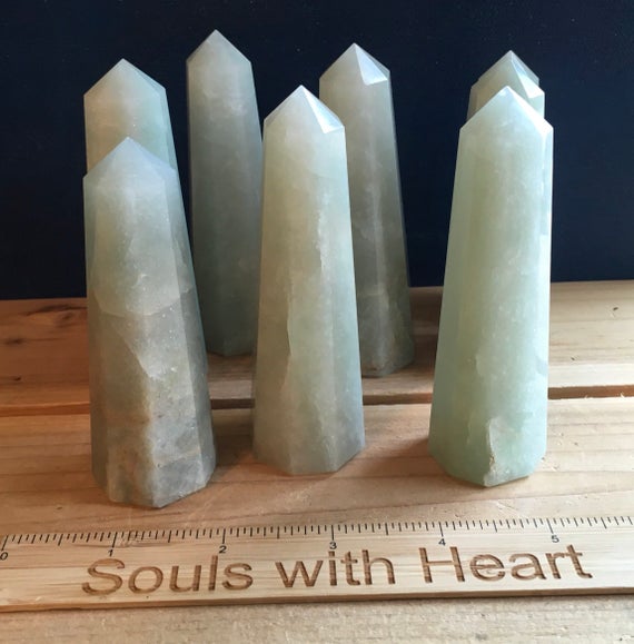 Green Aventurine Gemstone Point, Healing Stone, Healing Crystal, Chakra  Stone, Spiritual Stone