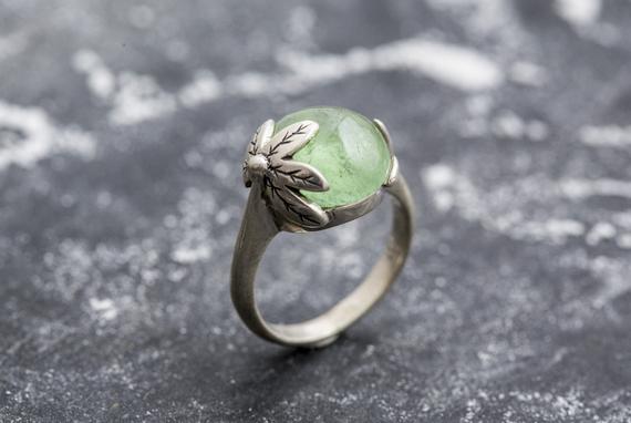 Leaf Ring, Prehnite Ring, Natural Prehnite, Green Ring, May Birthstone, Unique Ring, Solid Silver Ring, May Ring, Green Leaf Ring, Prehnite