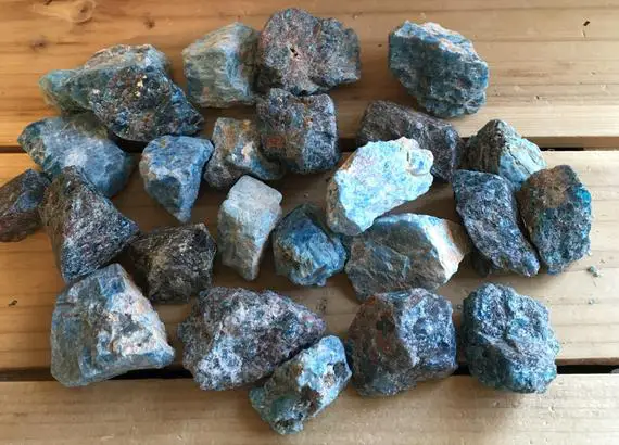 Blue Apatite Natural Raw Stone,healing Stones, Healing Crystal, Chakra Stones, Spiritual Stone, Gemstone