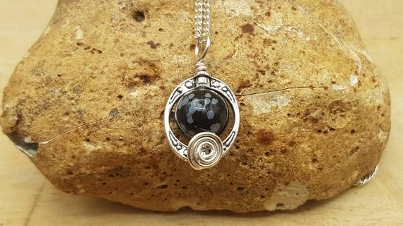Small Snowflake Obsidian Pendant. Reiki Jewelry Uk. Virgo Jewelry. Oval Frame Necklace. Silver Plated Wire Wrapped Pendant. 10mm Stone