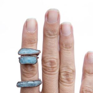 Kyanite ring | Blue Kyanite ring | Electroformed Kyanite ring | Kyanite mineral ring | Kyanite healing crystal jewelry | Kyanite Bar Ring | Natural genuine Gemstone rings, simple unique handcrafted gemstone rings. #rings #jewelry #shopping #gift #handmade #fashion #style #affiliate #ad