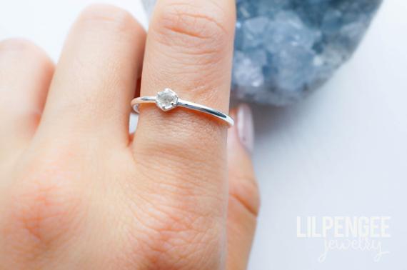 3mm Labradorite Silver Ring. Hexagon Gem Sterling Silver Dainty Ring Geometric Stacking Ring Grey Blue Flash Gem Ring