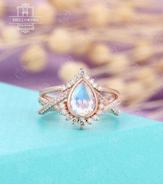 Vintage Moonstone Engagement Ring Set Pear Shaped Rose Gold Art Deco Ring Set Wedding Ring Set Diamond Moissanite Anniversary Ring