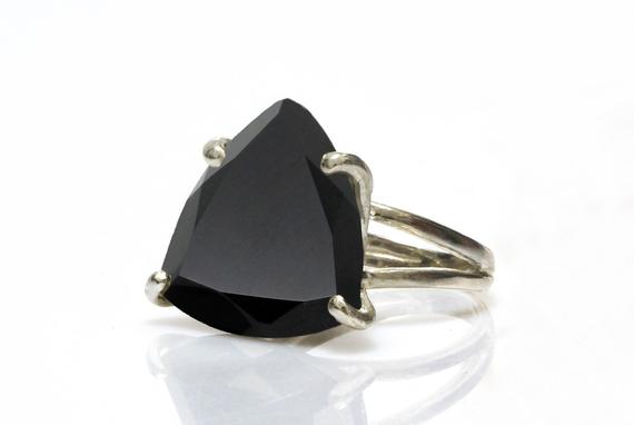 Black Onyx Ring · Statement Ring · Triangular Ring · Trillion Ring · Silver Ring · Gemstone Ring · Cocktail Ring · Stone Ring