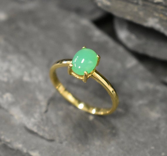 Gold Chrysoprade Ring, Chrysoprase Ring, Natural Chrysoprase, May Ring, Solitaire Ring, Gold Dainty Ring, 18k Gold Ring, Solid Silver Ring