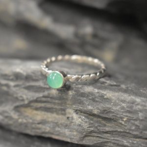 Shop Chrysoprase Rings! Chrysoprase Ring, Natural Chrysoprase, Dainty Ring, Green Solitaire Ring, Stackable Ring, Intertwined Rope Band, Vintage Ring, Silver Ring | Natural genuine Chrysoprase rings, simple unique handcrafted gemstone rings. #rings #jewelry #shopping #gift #handmade #fashion #style #affiliate #ad