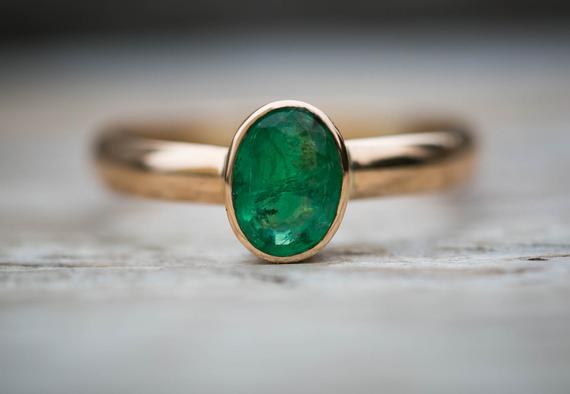 Emerald Ring 14k Gold Size 8 - Emerald Jewelry - Engagement Ring Alternative - 14k Gold - Emerald Ring - Natural Emerald - Ring Size 8
