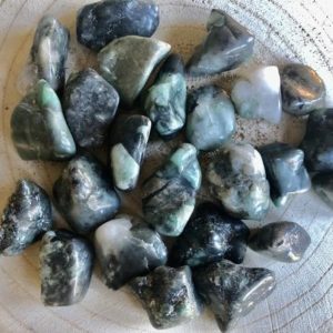 Raw Emerald Tumbled Stones. Natural Emerald Healing Crystals For Intuition. Heart Chakra Stones. Emerald For Crystal Grids. Gifts For Her |  #affiliate