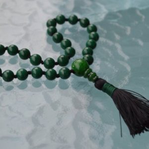 Shop Jade Necklaces! Knotted Mala, Quarter mala,Green pocket Japa Mala, 27+1, Green Mashan Jade – Heart chakra, Achieving Goals Memory Concentration Self Esteem | Natural genuine Jade necklaces. Buy crystal jewelry, handmade handcrafted artisan jewelry for women.  Unique handmade gift ideas. #jewelry #beadednecklaces #beadedjewelry #gift #shopping #handmadejewelry #fashion #style #product #necklaces #affiliate #ad