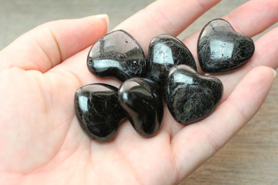 Black Tourmaline Stone Puffy 25 Mm Heart K23