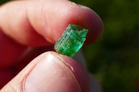 Emerald Specimen 2.85 Carats Size: 10.4*5.6*5.5 Mm