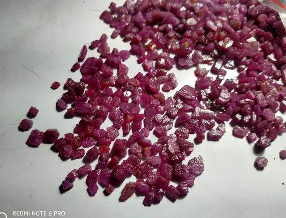 Genuine Natural Raw Ruby Crystal Rough, Tiny Red Ruby Rough, 3-6mm! Deep Luster Raw Gemstone, Making Jewelry Ruby Slice, Crystal Ruby Slabs