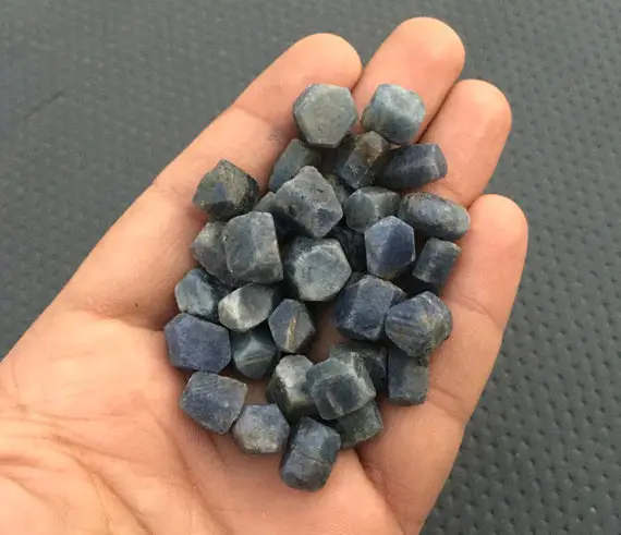 10 Pieces Blue Gems Rough 10-12 Mm Raw,natural Blue Sapphire Rough Gemstone,loose Sapphire Rough Raw Sapphire Top Quality Sapphire Raw Stone