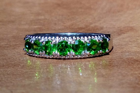 Aa Natural Russian Diopside Band Ring Uk Size L