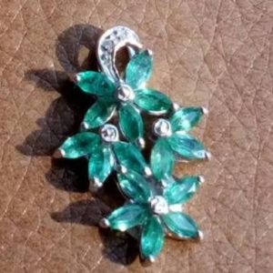 Shop Emerald Pendants! Natural Emerald and Diamond Flower Pendant 925 | Natural genuine Emerald pendants. Buy crystal jewelry, handmade handcrafted artisan jewelry for women.  Unique handmade gift ideas. #jewelry #beadedpendants #beadedjewelry #gift #shopping #handmadejewelry #fashion #style #product #pendants #affiliate #ad