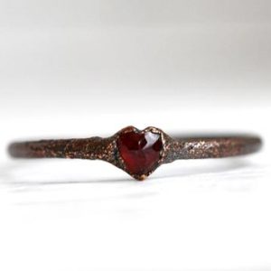 Heart Ring – Tiny Garnet Heart Ring – Promise Ring – Silver Stacking Ring – Romantic Gift for Her | Natural genuine Array jewelry. Buy crystal jewelry, handmade handcrafted artisan jewelry for women.  Unique handmade gift ideas. #jewelry #beadedjewelry #beadedjewelry #gift #shopping #handmadejewelry #fashion #style #product #jewelry #affiliate #ad