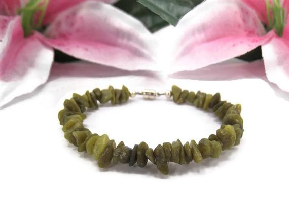 Gemstone Bracelet - Serpentine Bracelet - Chip Bead Bracelet - Chakra Bracelet - Gemstone Jewelry - Stacking Bracelet - Healing Bracelet