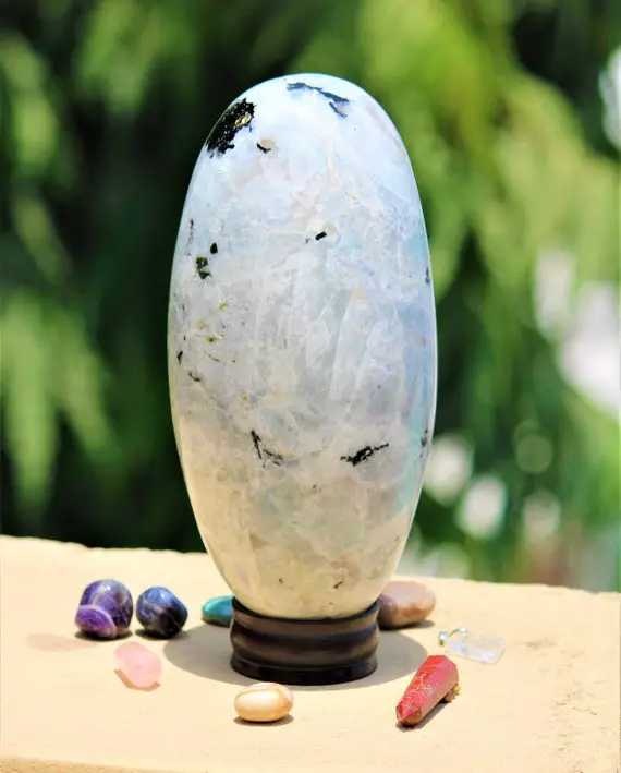 180mm White Rainbow Moonstone Lingam Chakra Balancing Crystal Energy Boosting Charged Home Décor Anxiety Relief Meditation Spiritual Gift