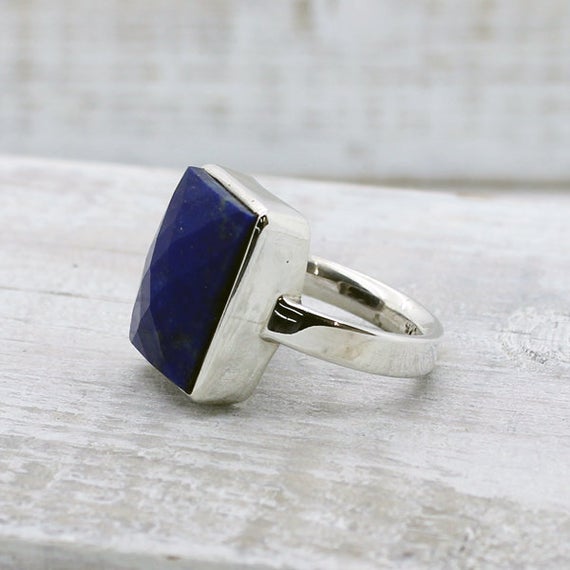 Unisex Gorgeous Lapis Ring Faceted Cut Stone Rectangle Shape Cab Stunning Blue Color With Sparkles Of Silver Natural Stone 925 Sterling