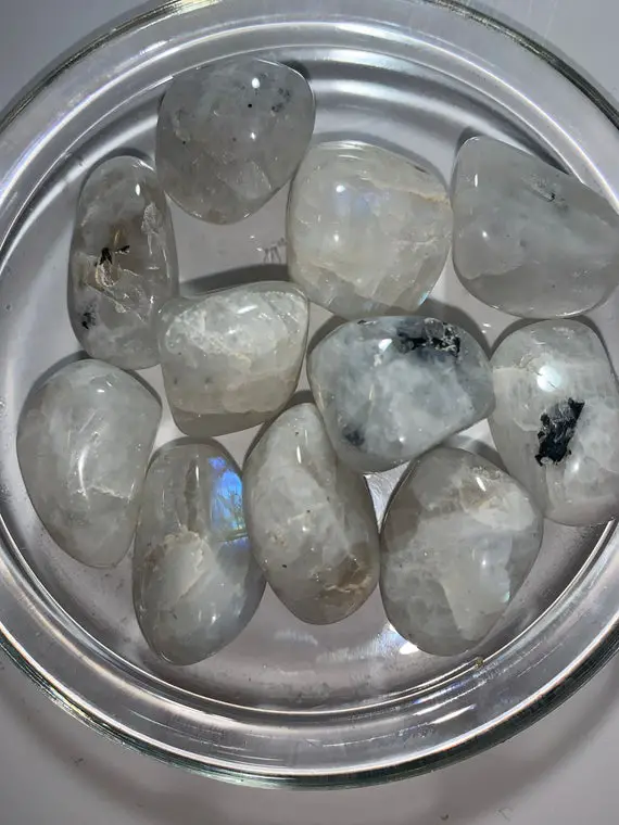 Rainbow Moonstone Tumbles• 1 Stone In Every Purchase• 20-30 Mm• Size Chart Available In Photos