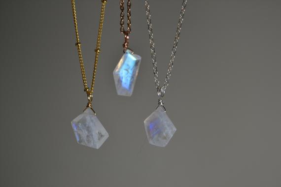 Moonstone Necklace In Sterling Silver, 14k Gold // June Birthstone // Raw Moonstone // Healing Crystal // Bohochic // Minimalist Moonstone
