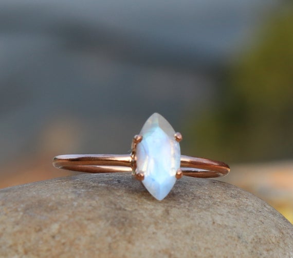 Natural Rainbow Moonstone Ring - 925 Silver Ring - White Rainbow Moonstone Ring - June Birthstone - Faceted Moonstone Ring - Rose Gold Ring
