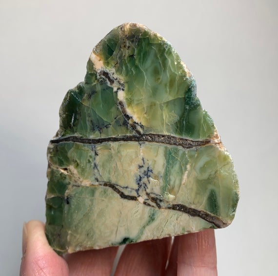 2.9" Green Opal Crystal - Natural Stone- Part Raw/part Polished Mineral - Meditation Crystal - Display - Collectible - From Australia - 196g